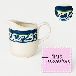 Pfaltzgraff ORLEANS Blue Green Vine Yellow Stoneware 12oz Handle Creamer Pitcher